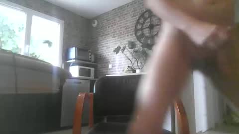 Snapshot of neohburg chatting on 8, 6, 2026 neohburg online show from 8, 6, 2026