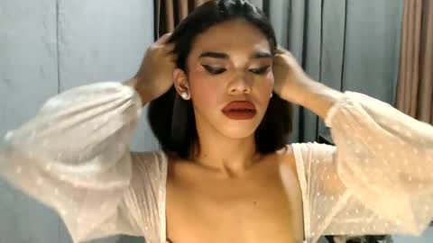 Snapshot of neomi_hardcock chatting on 12, 5, 2026 neomi online show from 12, 5, 2026