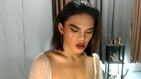 Snapshot of neomi_hardcock chatting on 27, 5, 2026 neomi online show from 27, 5, 2026