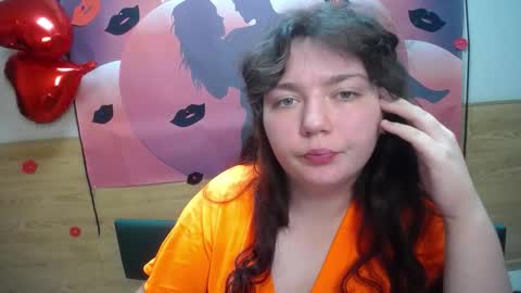 Snapshot of neonilalisova chatting on 8, 9, 2025 NeonilaLisova online show from 8, 9, 2025