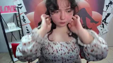 NeonilaLisova online show from 18, 11, 2025