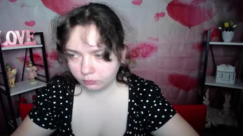 Snapshot of neonilalisova chatting on 1, 2, 2026 NeonilaLisova online show from 1, 2, 2026