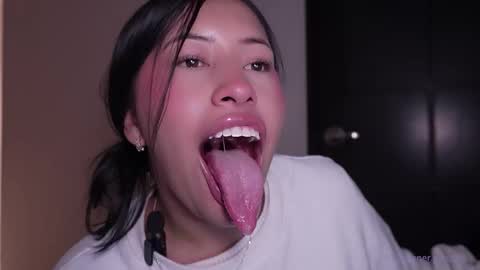 Helena    Every Friday new video for my fan club loves  online show from 18, 3, 2026