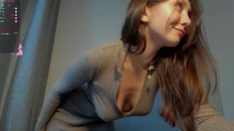 Snapshot of nerenuu_ chatting on 12, 7, 2026 Nessa online show from 12, 7, 2026