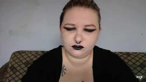 Snapshot of neriphine chatting on 8, 10, 2025 Neriphine online show from 8, 10, 2025