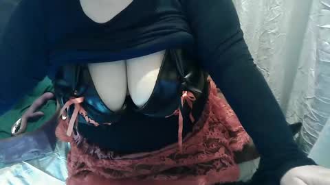 neslihan online show from 12, 2, 2025