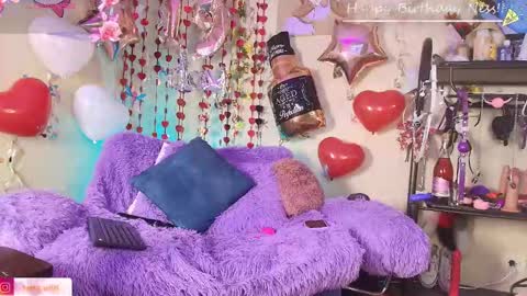          online show from 16, 2, 2025