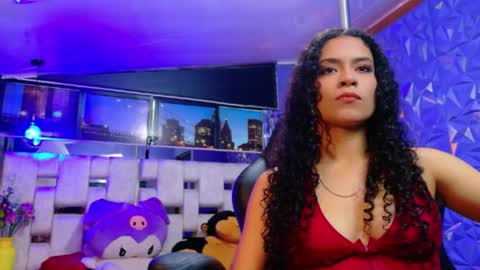 nessa luuv online show from 25, 3, 2026