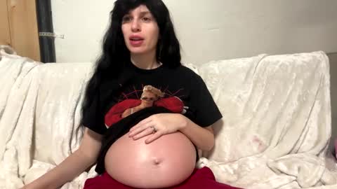 NessaLovesYouMore online show from 8, 3, 2025