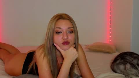 Nessa online show from 14, 11, 2025