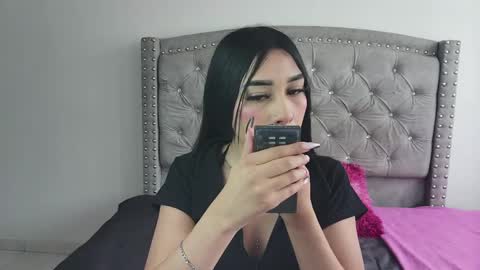 nesuko_kamado online show from 16, 2, 2025