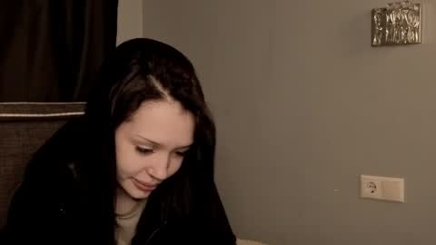 Naomi online show from 19, 4, 2026