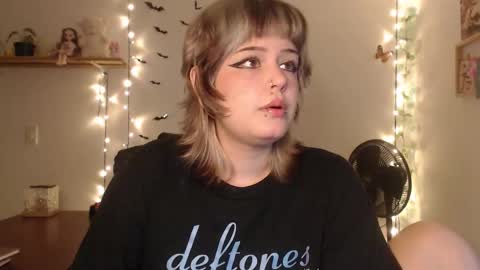 Mar online show from 1, 10, 2025