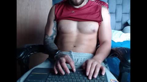 Snapshot of neuttron chatting on 22, 10, 2025 neuttron online show from 22, 10, 2025