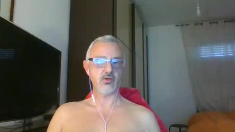 Snapshot of nevenerabis chatting on 10, 2, 2025 nevenerabis online show from 10, 2, 2025