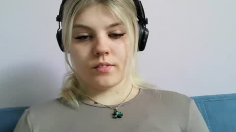 Snapshot of never_enoughh chatting on 6, 7, 2026 never_enoughh online show from 6, 7, 2026