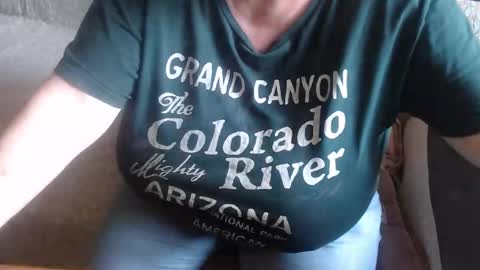 Lilly  online show from 11, 9, 2025