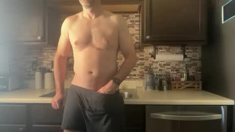 Snapshot of newguy_097 chatting on 2, 11, 2025 newguy_097 online show from 2, 11, 2025