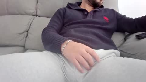 Snapshot of newhotguy92 chatting on 7, 3, 2026 Joh online show from 7, 3, 2026