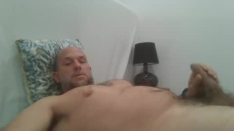 Snapshot of newicartman chatting on 25, 2, 2026 newicartman online show from 25, 2, 2026