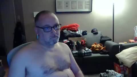 Snapshot of newvvorld chatting on 18, 5, 2026 NewWorld online show from 18, 5, 2026