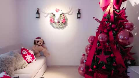   online show from 2, 12, 2025