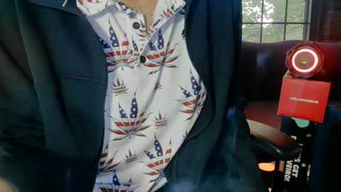 Snapshot of nfgwholoves2cum chatting on 8, 5, 2026 NFG Nice Friendly Guy Dick online show from 8, 5, 2026