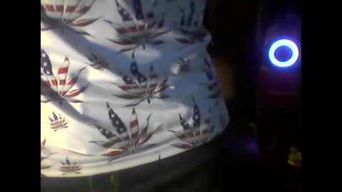 Snapshot of nfgwholoves2cum chatting on 16, 5, 2026 NFG Nice Friendly Guy Dick online show from 16, 5, 2026