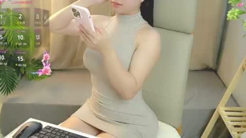 nhatlinhnguyen online show from 25, 7, 2026
