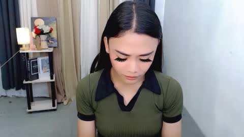 hottie nicole online show from 3, 12, 2025