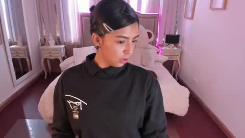 Snapshot of nia_malkova chatting on 8, 2, 2026 Nia Malkova online show from 8, 2, 2026