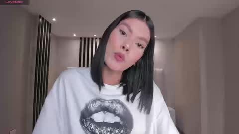 Snapshot of niasalvatore chatting on 8, 9, 2025 Call me Nia online show from 8, 9, 2025