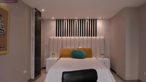 Snapshot of niasalvatore chatting on 21, 9, 2025 Call me Nia online show from 21, 9, 2025