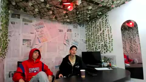 Snapshot of nice_boys11 chatting on 21, 6, 2026 nice_boys11 online show from 21, 6, 2026