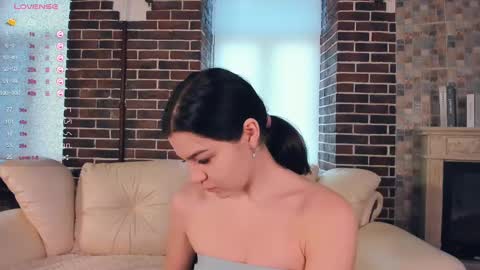 Snapshot of nice_kisss chatting on 9, 2, 2025 Alice online show from 9, 2, 2025