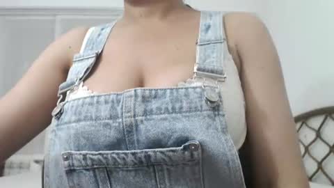 Snapshot of nicebrown chatting on 4, 7, 2026 Sfora online show from 4, 7, 2026