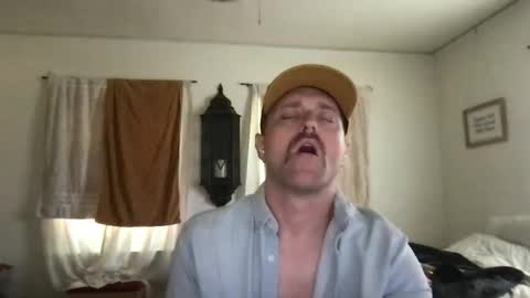 NiceButtNiceGuy online show from 30, 5, 2026