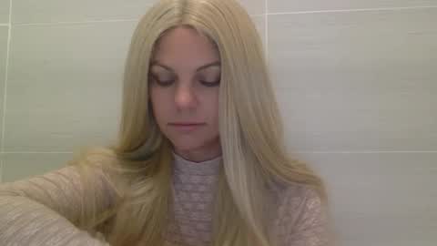 Amber online show from 26, 10, 2025