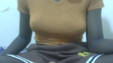 Snapshot of nicegirl200 chatting on 7, 2, 2026 nicegirl200 online show from 7, 2, 2026