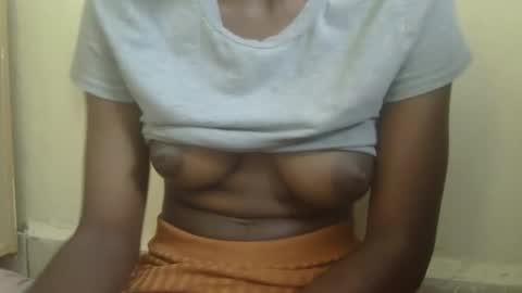 Snapshot of nicegirl200 chatting on 9, 2, 2026 nicegirl200 online show from 9, 2, 2026