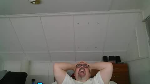 Snapshot of niceguy7208 chatting on 30, 9, 2025 niceguy7208 online show from 30, 9, 2025