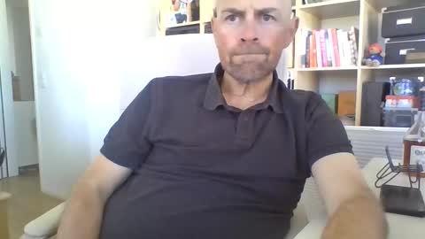 Snapshot of niceguydate chatting on 6, 11, 2025 niceguydate online show from 6, 11, 2025