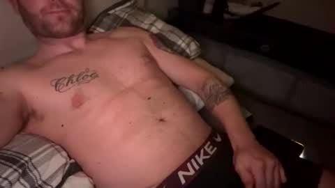 nicetomeetyou_1255007 online show from 26, 10, 2025