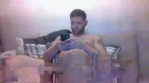 nicetomeetyou_1255007 online show from 31, 10, 2025