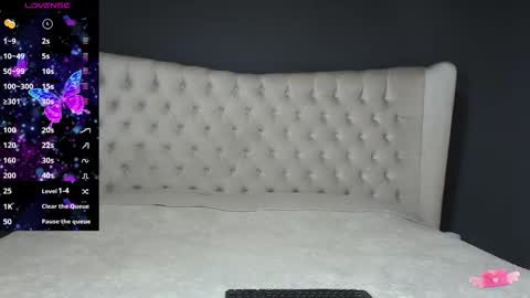 Snapshot of nichole_bree chatting on 21, 9, 2025 Nichole online show from 21, 9, 2025