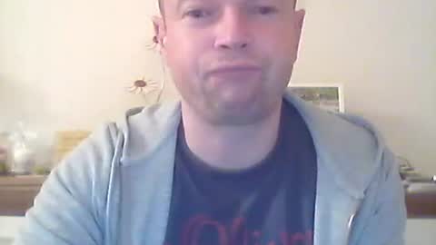 Snapshot of nick1990b chatting on 30, 9, 2025 nick1990b online show from 30, 9, 2025