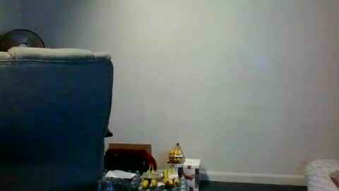 Snapshot of nick5514 chatting on 21, 10, 2025 Nick online show from 21, 10, 2025