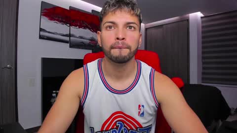 Snapshot of nick_klaus chatting on 4, 12, 2024 Nick Klaus online show from 4, 12, 2024