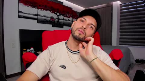 Snapshot of nick_klaus chatting on 8, 1, 2025 Nick Klaus online show from 8, 1, 2025