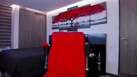 Snapshot of nick_klaus chatting on 7, 10, 2025 Nick Klaus online show from 7, 10, 2025